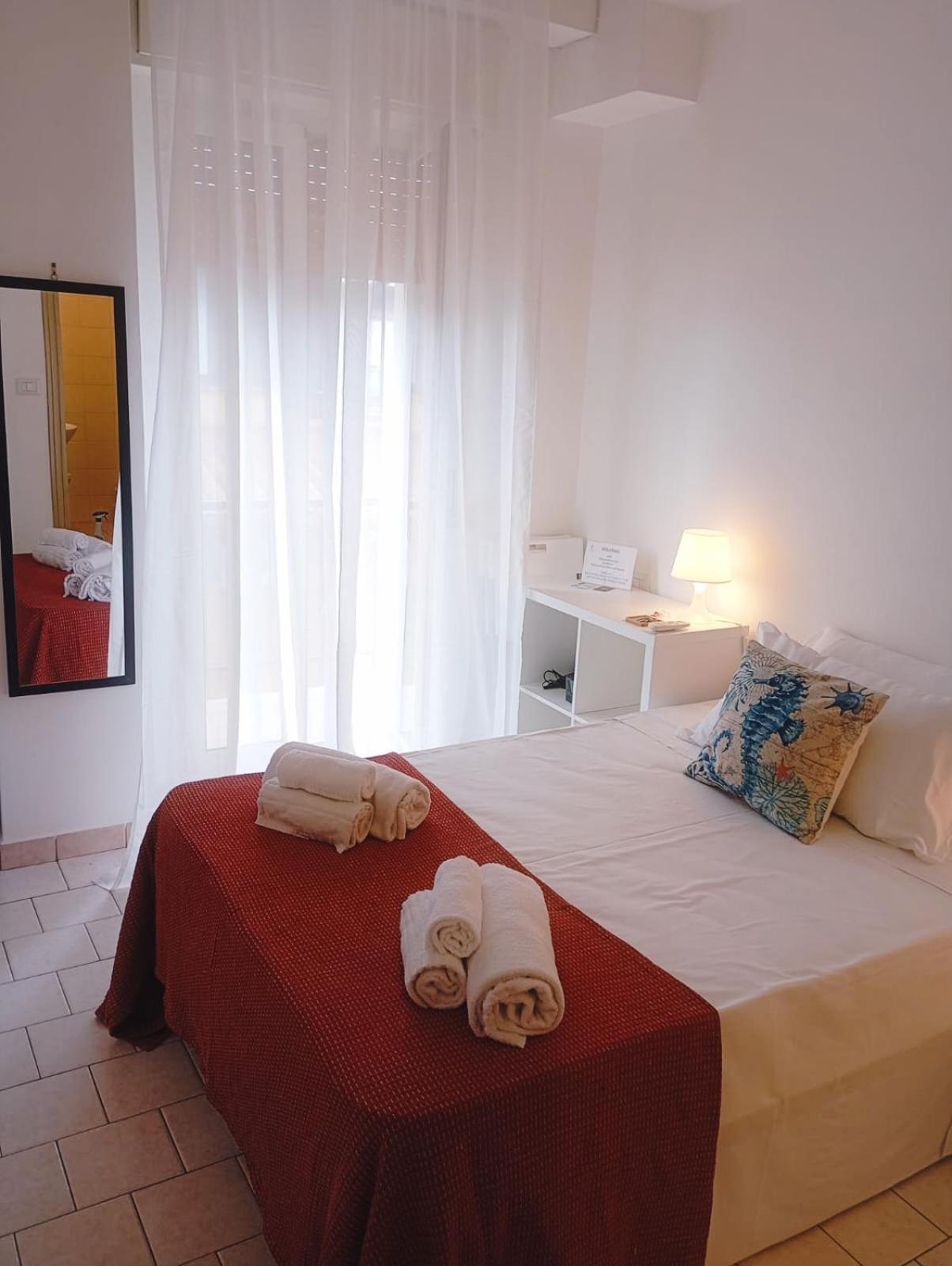 Hippocampus B&B Giardini Naxos Eksteriør billede